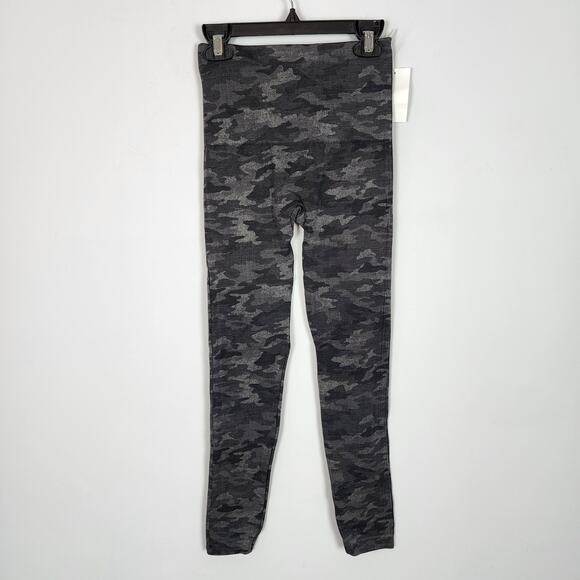 Spanx Look At Me Now Camoflauge Ankle Leggings Size S Black High Rise FL3515 - Picture 4 of 9